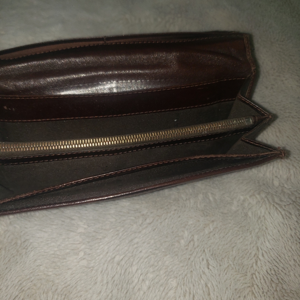 Fendi Brown and Black Wallet - Picture 11 of 15